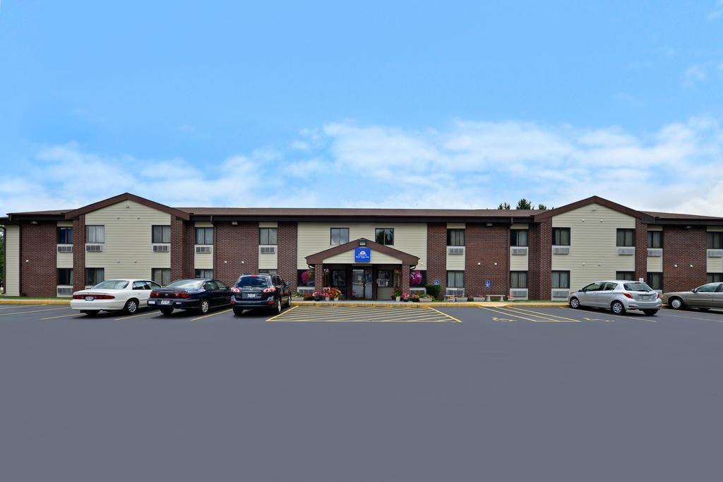 Americas Best Value Inn Wisconsin Rapids Eksteriør billede