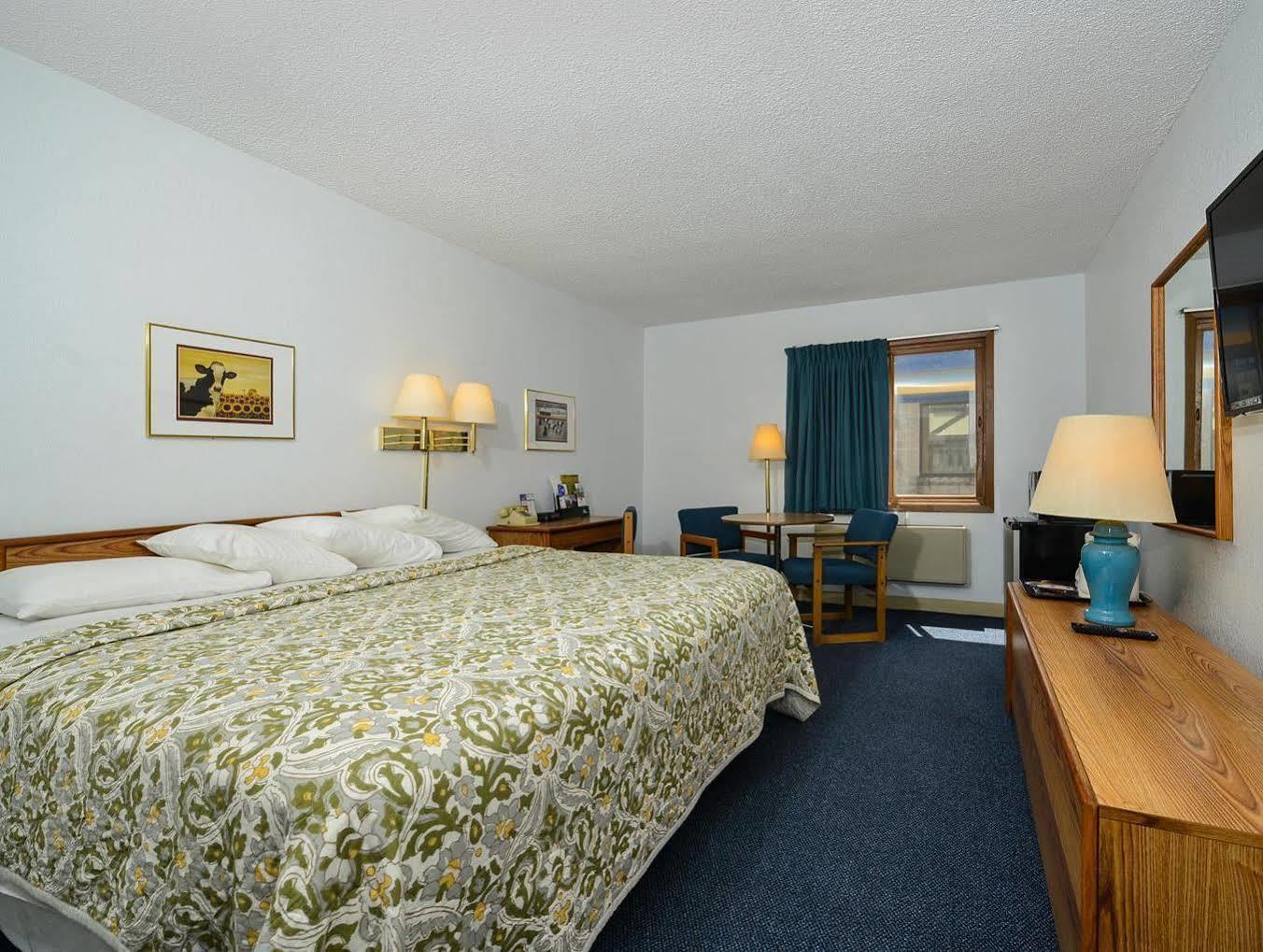 Americas Best Value Inn Wisconsin Rapids Eksteriør billede
